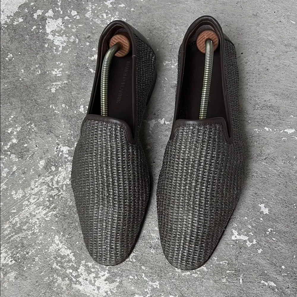 Manolo Blahnik Pitakara slip ons